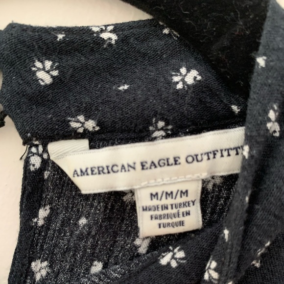 Cold Shoulder Crop Top - Picture 4 of 4